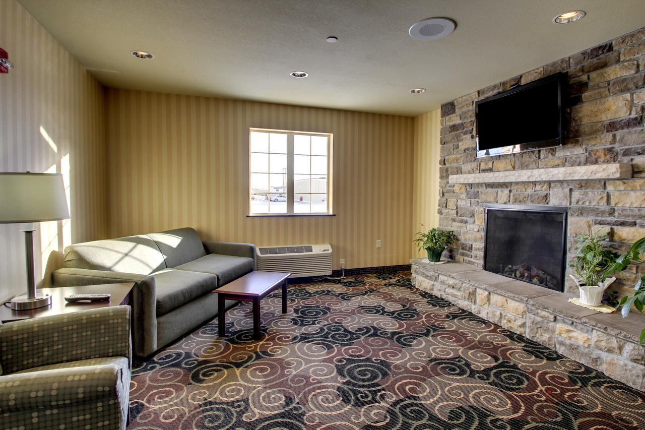 Cobblestone Inn & Suites - Carrington Exterior foto